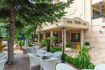 Фотографии Отель Hotel Venus г. Солнечный Берег (Болгария) №2 Фото Отель Hotel Venus г. Солнечный Берег 2