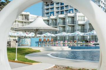 Фотографии Отель Hotel Cоmplex Avliga Beach - Halfboard г. Солнечный Берег (Болгария) №5 Фото Отель Hotel Cоmplex Avliga Beach - Halfboard г. Солнечный Берег 5