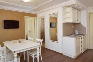 Фотографии Отель Hotel Golden Ina г. Солнечный Берег (Болгария) №5 Фото Отель Hotel Golden Ina г. Солнечный Берег 5