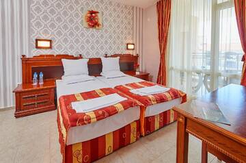 Фотографии Отель Karolina Hotel г. Солнечный Берег (Болгария) №5 Фото Отель Karolina Hotel г. Солнечный Берег 5