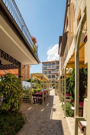 Фотографии Апарт-отели Aparthotel Rose Village г. Солнечный Берег (Болгария) №5 Фото Апарт-отели Aparthotel Rose Village г. Солнечный Берег 5