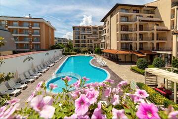 Фотографии Апарт-отели Aparthotel Rose Village г. Солнечный Берег (Болгария) №1 Фото Апарт-отели Aparthotel Rose Village г. Солнечный Берег 1
