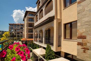 Фотографии Апарт-отели Aparthotel Rose Village г. Солнечный Берег (Болгария) №3 Фото Апарт-отели Aparthotel Rose Village г. Солнечный Берег 3