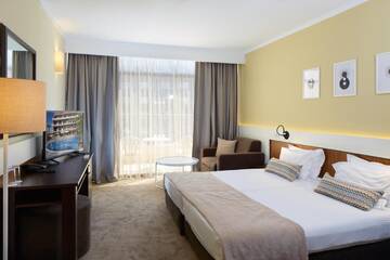 Фотографии Отель Hotel Nobel - Beach Access г. Солнечный Берег (Болгария) №5 Фото Отель Hotel Nobel - Beach Access г. Солнечный Берег 5