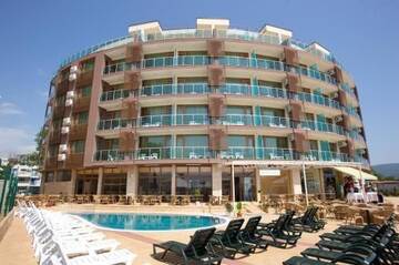 Фотографии Отель Briz Beach apartments - section B г. Солнечный Берег (Болгария) №1 Фото Отель Briz Beach apartments - section B г. Солнечный Берег 1