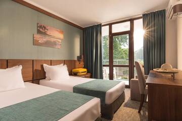 Фотографии Отель Hotel Pomorie Sun г. Солнечный Берег (Болгария) №5 Фото Отель Hotel Pomorie Sun г. Солнечный Берег 5