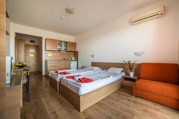 Фотографии Отель Step Hotel г. Солнечный Берег (Болгария) №3 Фото Отель Step Hotel г. Солнечный Берег 3