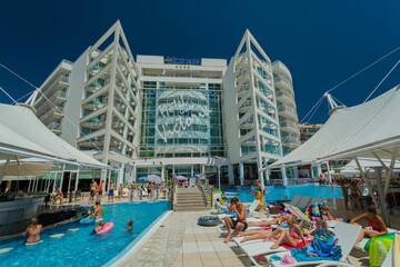 Фотографии Отель Effect Grand Victoria Hotel г. Солнечный Берег (Болгария) №2 Фото Отель Effect Grand Victoria Hotel г. Солнечный Берег 2