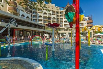 Фотографии Курортные отели HI Hotels Imperial Resort г. Солнечный Берег (Болгария) №2 Фото Курортные отели HI Hotels Imperial Resort г. Солнечный Берег 2