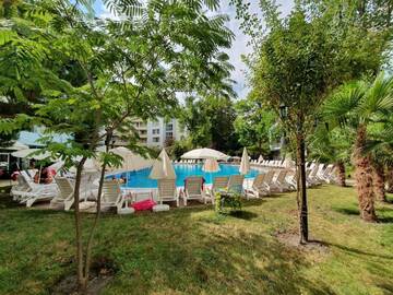 Фотографии Апарт-отели Yassen Holiday Village г. Солнечный Берег (Болгария) №3 Фото Апарт-отели Yassen Holiday Village г. Солнечный Берег 3