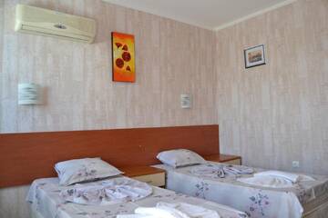 Фотографии Отель Hotel Kokiche г. Солнечный Берег (Болгария) №2 Фото Отель Hotel Kokiche г. Солнечный Берег 2