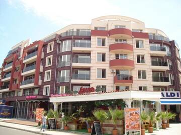 Фотографии Апарт-отели Persey Holiday Apartments Sunny Beach г. Солнечный Берег (Болгария) №1 Фото Апарт-отели Persey Holiday Apartments Sunny Beach г. Солнечный Берег 1
