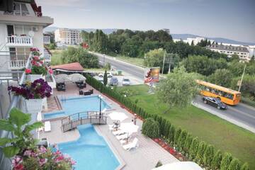 Фотографии Отель Hotel Zaara г. Солнечный Берег (Болгария) №3 Фото Отель Hotel Zaara г. Солнечный Берег 3