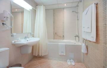 Фотографии Отель Karlovo Hotel г. Солнечный Берег (Болгария) №5 Фото Отель Karlovo Hotel г. Солнечный Берег 5