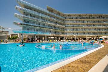 Фотографии Отель Aqua Nevis Hotel & Aqua Park - All Inclusive г. Солнечный Берег (Болгария) №5 Фото Отель Aqua Nevis Hotel & Aqua Park - All Inclusive г. Солнечный Берег 5