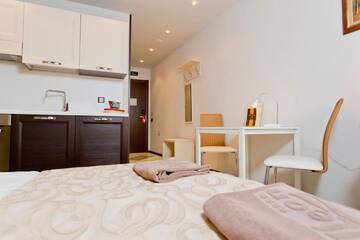 Фото номера Номер-студио с балконом Отель Galeon Residence &amp; SPA г. Солнечный Берег 8