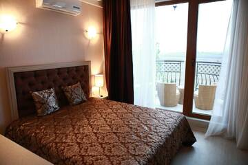 Фото номера Номер-студио с балконом Апарт-отели Harmony Suites - Dream Island г. Солнечный Берег 4