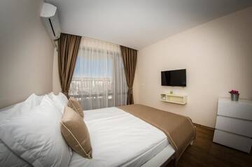 Фото номера Номер-студио с видом на парк (для 2 взрослых) Отель Premier Fort Club Hotel - Full Board г. Солнечный Берег 4