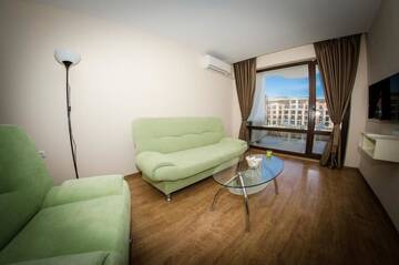 Фото номера Апартаменты с 2 спальнями, вид на парк (для 6 взрослых) Отель Premier Fort Club Hotel - Full Board г. Солнечный Берег 11