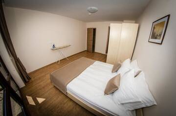 Фото номера Апартаменты с 2 спальнями, вид на парк (для 6 взрослых) Отель Premier Fort Club Hotel - Full Board г. Солнечный Берег 5