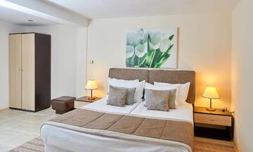 Фото номера Полулюкс с балконом Отель Hotel Venus г. Солнечный Берег 8