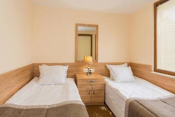 Фото номера Полулюкс с балконом Отель Hotel Venus г. Солнечный Берег 9