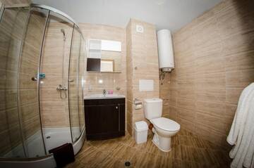 Фото номера Апартаменты с 2 спальнями и балконом Курортные отели Premier Fort Beach Resort г. Солнечный Берег 28