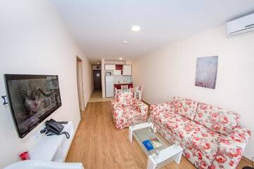 Фото номера Апартаменты с 2 спальнями и балконом Курортные отели Premier Fort Beach Resort г. Солнечный Берег 19