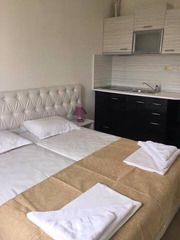 Фото номера Двухместный номер эконом-класса с 1 кроватью Отель Avenue Deluxe Hotel г. Солнечный Берег 5