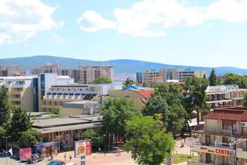 Фото номера Полулюкс с террасой (для 2 взрослых и 1 ребенка) Отель Coral City г. Солнечный Берег 23