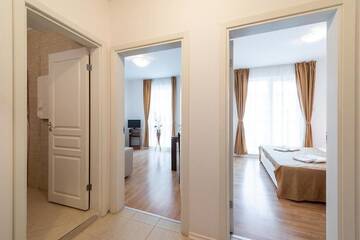 Фото номера One bedroom Apartment Pool view Апарт-отели Sea Romance г. Солнечный Берег 4