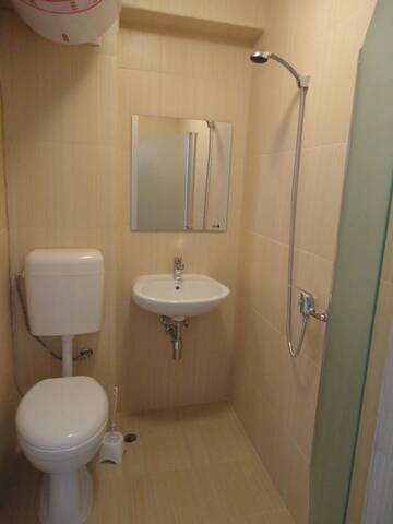 Фото номера Двухместный номер с 1 кроватью и балконом Гостевой дом Casa Luba Sunny beach г. Солнечный Берег 3