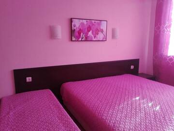 Фото номера Апартаменты с 2 спальнями Апарт-отели Central Plaza Apartment г. Солнечный Берег 8
