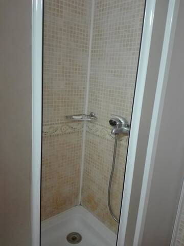 Фото номера Апартаменты с 2 спальнями Апарт-отели Central Plaza Apartment г. Солнечный Берег 42