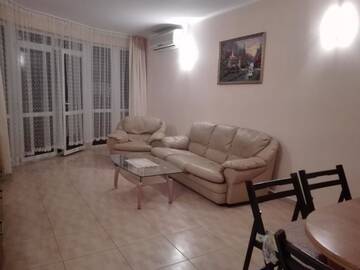 Фото номера Апартаменты с 2 спальнями Апарт-отели Central Plaza Apartment г. Солнечный Берег 28