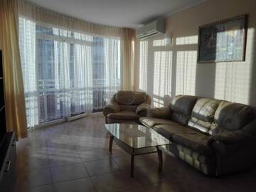 Фото номера Апартаменты с 2 спальнями Апарт-отели Central Plaza Apartment г. Солнечный Берег 70
