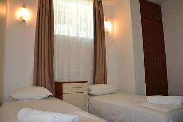 Фото номера Апартаменты с 2 спальнями Апарт-отели Milennia Family Hotel г. Солнечный Берег 3