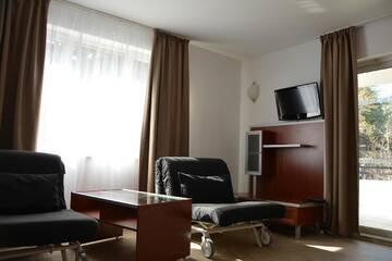 Фото номера Апартаменты с 1 спальней Апарт-отели Milennia Family Hotel г. Солнечный Берег 9
