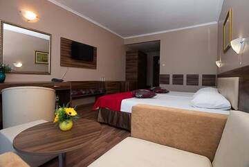 Фото номера Двухместный номер с 1 кроватью и балконом Отель Regata Palace - All Inclusive г. Солнечный Берег 4