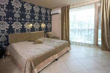 Фото номера Номер-студио с видом на парк Апарт-отели Briz Beach Apartments г. Солнечный Берег 3