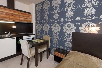 Фото номера Номер-студио с боковым видом на море Апарт-отели Briz Beach Apartments г. Солнечный Берег 4