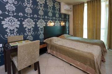 Фото номера Номер-студио с боковым видом на море Апарт-отели Briz Beach Apartments г. Солнечный Берег 5