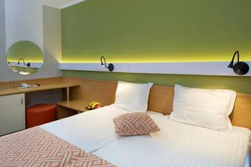 Фото номера Двухместный номер с 1 кроватью Отель Hotel Aktinia - All Inclusive г. Солнечный Берег 9