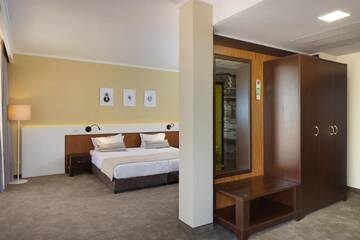 Фото номера Номер-студио с балконом (для 2 взрослых) Отель Hotel Nobel - Beach Access г. Солнечный Берег 7