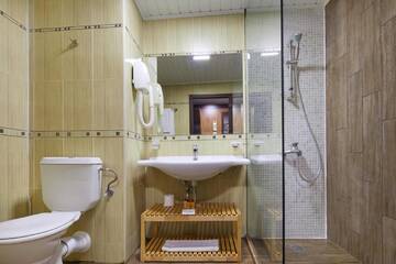 Фото номера Номер-студио с балконом (для 2 взрослых) Отель Hotel Nobel - Beach Access г. Солнечный Берег 3