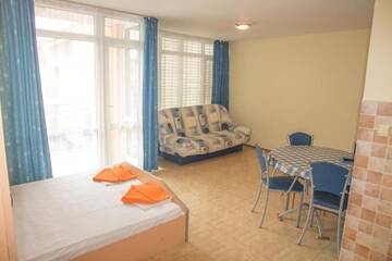 Фото номера Номер-студио с балконом Апарт-отели Elite Apartments г. Солнечный Берег 4