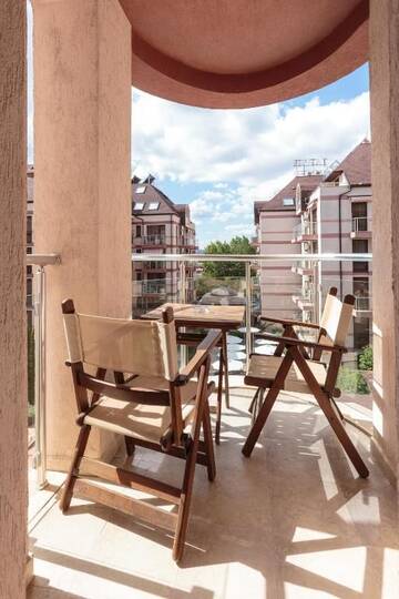 Фото номера Апартаменты с 3 спальнями Апарт-отели Tarsis Club - All Inclusive г. Солнечный Берег 2