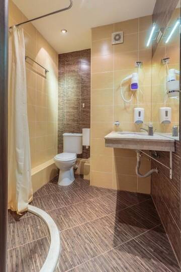 Фото номера Апартаменты с 3 спальнями Апарт-отели Tarsis Club - All Inclusive г. Солнечный Берег 5