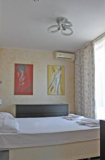 Фото номера Апартаменты с 3 спальнями Апарт-отели Tarsis Club - All Inclusive г. Солнечный Берег 12