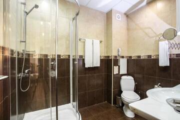 Фото номера Люкс с бесплатным доступом в аквапарк Отель Hotel Laguna Park &amp; Aqua Club - All Inclusive г. Солнечный Берег 5